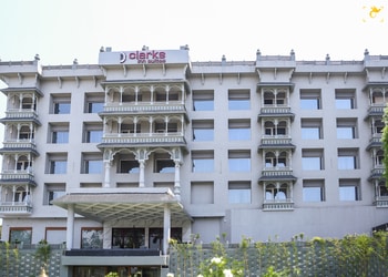 Clarks-Inn-Suites-Local-Businesses-4-star-hotels-Raipur-Chhattisgarh