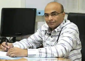 Dr-Sunil-Dharmani-Doctors-Kidney-specialist-doctors-Raipur-Chhattisgarh