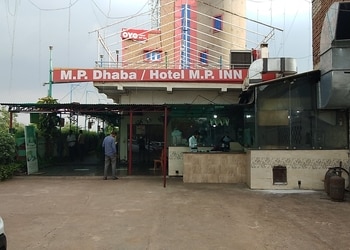 M-P-Dhaba-Food-Family-restaurants-Raipur-Chhattisgarh