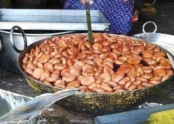 Ramji-Halwai-Food-Sweet-shops-Raipur-Chhattisgarh-1