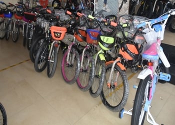 S-P-Traders-Shopping-Bicycle-store-Raipur-Chhattisgarh-1