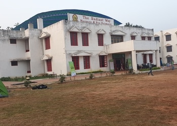 The-Radiant-Way-School-Education-ICSE-School-Raipur-Chhattisgarh