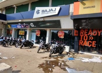 VANDANA-BAJAJ-Shopping-Motorcycle-dealers-Raipur-Chhattisgarh