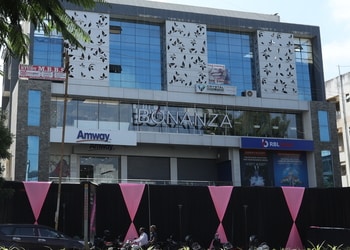 Bonanza-Ladies-Salon-Entertainment-Beauty-parlour-Rajkot-Gujarat