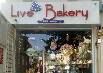 Mahi-Live-Bakery-Food-Cake-shops-Rajkot-Gujarat