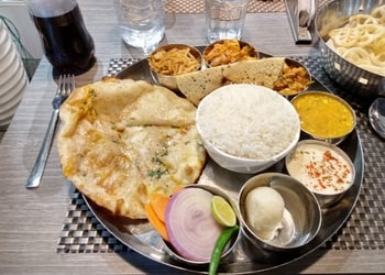 Zinnia-Multi-Cuisine-Restaurant-Food-Family-restaurants-Ranchi-Jharkhand-1