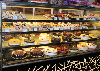 Bakers-Live-Food-Cake-shops-Rohtak-Haryana