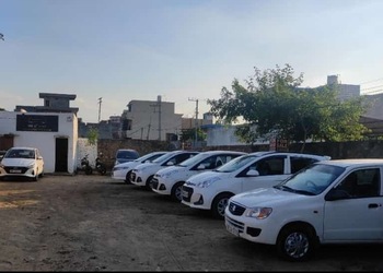 CAR-O-CLOCK-Shopping-Used-car-dealers-Rohtak-Haryana-1