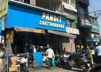 Pandit-Chat-Bhandar-Food-Fast-food-restaurants-Rohtak-Haryana