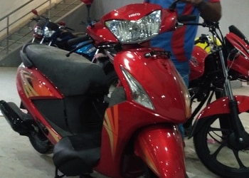 Dua-Motors-Shopping-Motorcycle-dealers-Rourkela-Odisha-1