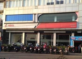 Dua-Motors-Shopping-Motorcycle-dealers-Rourkela-Odisha