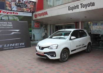 Espirit-Toyota-Shopping-Car-dealer-Rourkela-Odisha