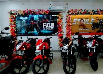 Jas-Motors-Shopping-Motorcycle-dealers-Sambalpur-Odisha-1