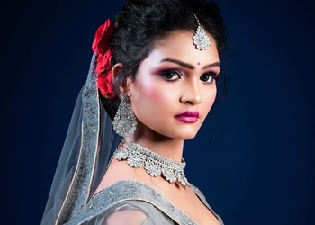 Pink-Beauty-Salon-and-Makeovers-Entertainment-Beauty-parlour-Sambalpur-Odisha