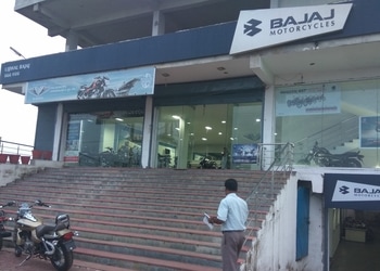 Ujjwal-Bajaj-Shopping-Motorcycle-dealers-Sambalpur-Odisha