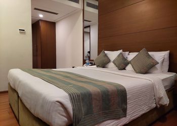 Minerva-Grand-Hotels-Local-Businesses-3-star-hotels-Secunderabad-Telangana-1
