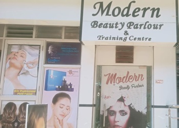 Modern-Beauty-Parlour-Training-Centre-Entertainment-Beauty-parlour-Sikar-Rajasthan