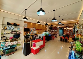 Animel-Planet-Shopping-Pet-stores-Siliguri-West-Bengal-1