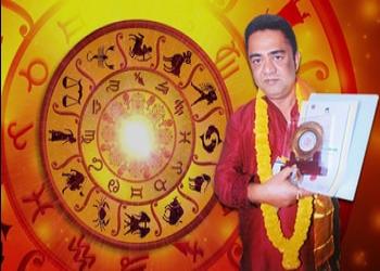 Astrologer-Deb-Kumar-Sarkar-Gold-Medalist-Professional-Services-Astrologers-Siliguri-West-Bengal