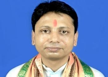 Astrologer-Dr-Raja-Shastri-Gold-Medalist-Professional-Services-Astrologers-Siliguri-West-Bengal