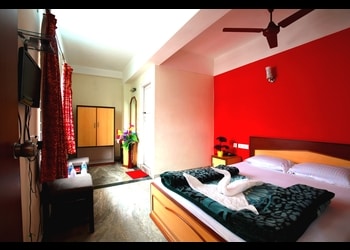 Hotel-Vinayak-Inn-Banquet-Local-Businesses-Budget-hotels-Siliguri-West-Bengal-1