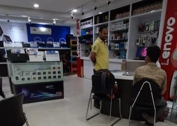 Placewell-Retail-Shopping-Computer-store-Siliguri-West-Bengal-1