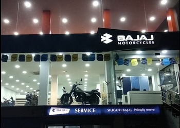Siliguri-Bajaj-Shopping-Motorcycle-dealers-Siliguri-West-Bengal-2