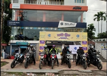 Siliguri-Bajaj-Shopping-Motorcycle-dealers-Siliguri-West-Bengal