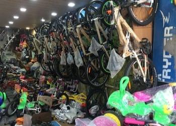 Som-Cycle-Stores-Shopping-Bicycle-store-Siliguri-West-Bengal-2
