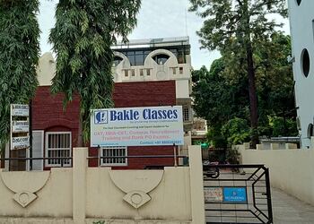 Bakle-Classes-Education-Coaching-centre-Solapur-Maharashtra