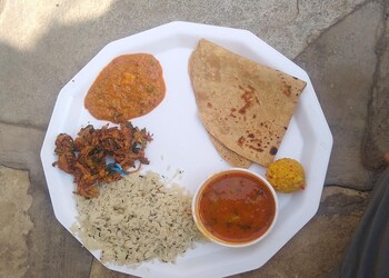 Rameshwari-Catering-Servies-Food-Catering-services-Solapur-Maharashtra-2