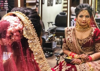 Looks-Salon-Entertainment-Beauty-parlour-Sonipat-Haryana-2