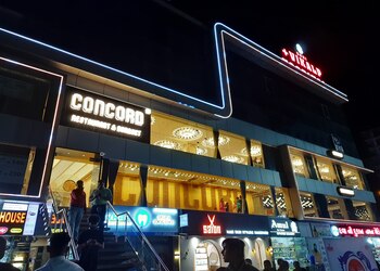 Concord-Restaurant-Banquet-Food-Family-restaurants-Surat-Gujarat