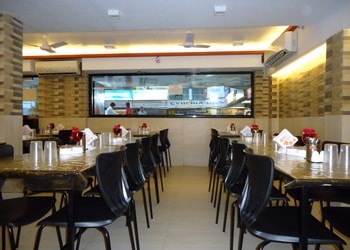 Jalaram-Khichdi-Restaurant-Food-Pure-vegetarian-restaurants-Surat-Gujarat-2