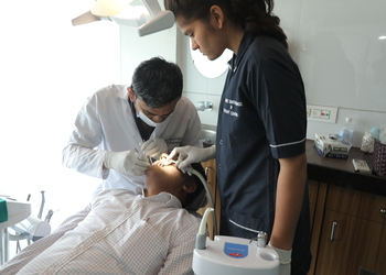 Kheni-Dental-Clinic-Health-Dental-clinics-Orthodontist-Surat-Gujarat-2