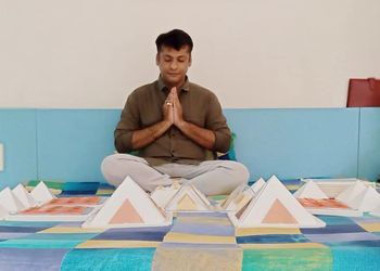 Manish-Mannani-Professional-Services-Vastu-Consultant-Surat-Gujarat-1