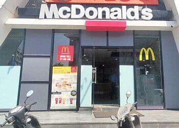 McDonald-s-Food-Fast-food-restaurants-Surat-Gujarat