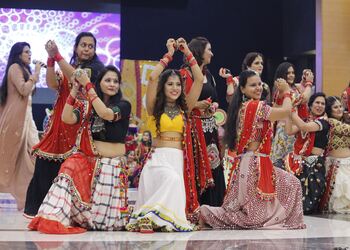 Ritu-s-Dance-Studio-Education-Dance-schools-Surat-Gujarat-1