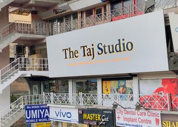 Taj-Studio-Professional-Services-Photographers-Surat-Gujarat