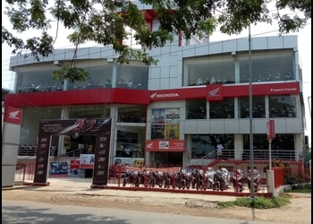 Prasant-Honda-Shopping-Motorcycle-dealers-Tamluk-West-Bengal