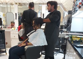 5 Best Beauty parlour in Thane, MH 
