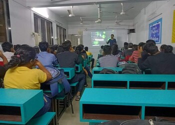 Karnavat-Classes-Education-Coaching-centre-Thane-Maharashtra-1