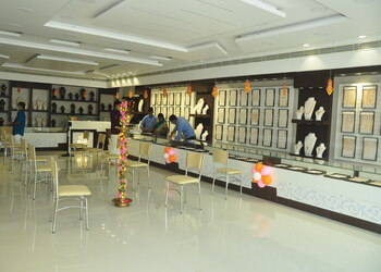 AGS-Thangamaaligai-Shopping-Jewellery-shops-Tiruchirappalli-Tamil-Nadu-1