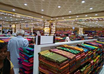 Pothys-Shopping-Clothing-stores-Tiruchirappalli-Tamil-Nadu-1