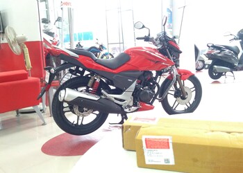 City-Motors-Shopping-Motorcycle-dealers-Tiruppur-Tamil-Nadu-2