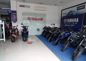 Orpi-Motors-Shopping-Motorcycle-dealers-Tiruppur-Tamil-Nadu-1