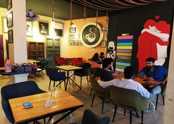 Social-Diaries-Cafe-Restro-Food-Cafes-Udaipur-Rajasthan-1