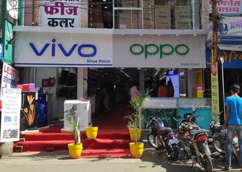 Shoe-Point-Mobile-Point-Shopping-Mobile-stores-Ujjain-Madhya-Pradesh
