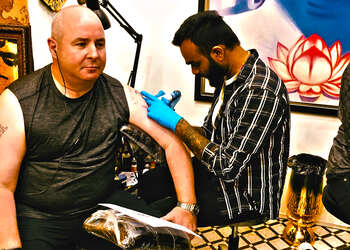 Tattoo artist from Vadodara celebrate the historical decision to revoke  Article 370