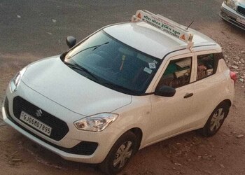 Meera-Motor-Training-School-Education-Driving-schools-Vadodara-Gujarat-2